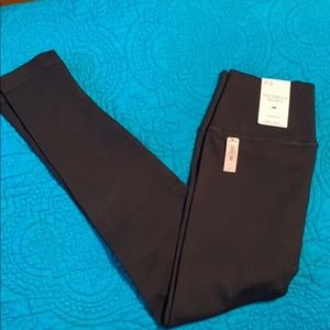 Victoria’s Secret leggings